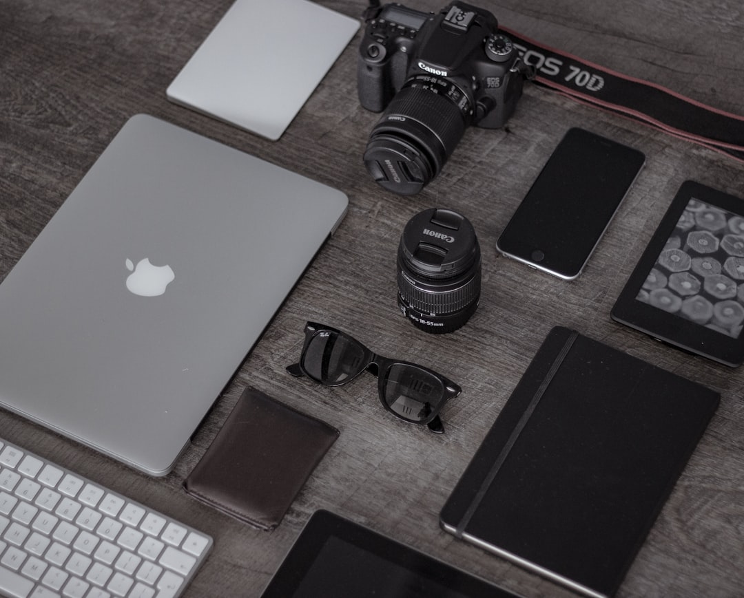 Photo Digital ad targeting